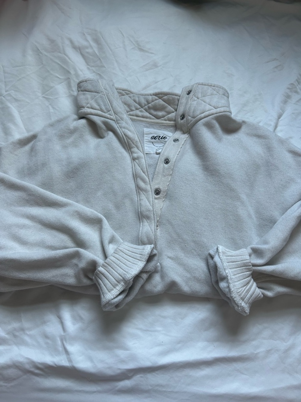 Aerie Oh Snap! Sweatshirt in White - Picture 2 of 5